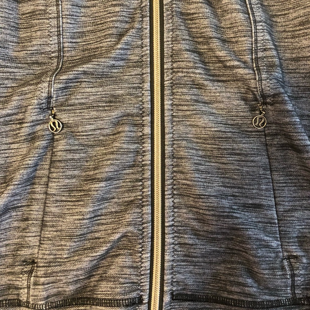 Lululemon Jacket - Picture 3 of 7